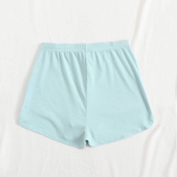 Shorts - Picture 3 of 7